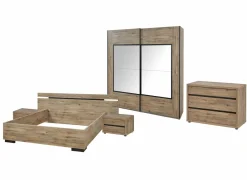 Slaapkamer met bed 140x200cm - kleerkast 217cm - commode 120cm en 2 nachtkastjes